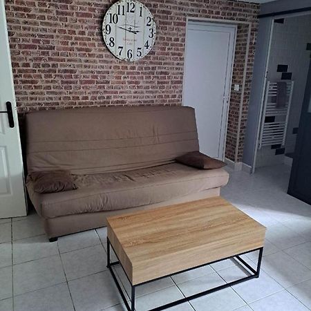 Appartement Au Calme Proche D'Un Petit Bois Dans 坎佩尔 外观 照片