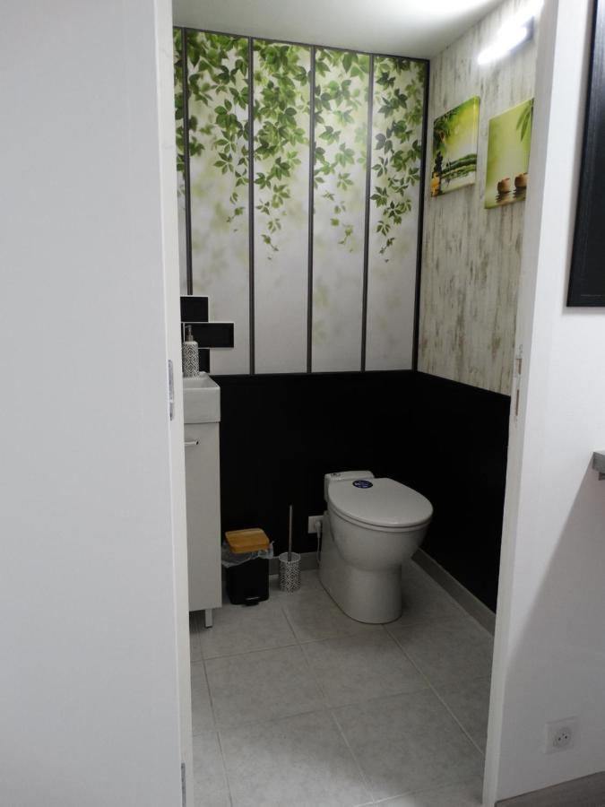 Appartement Au Calme Proche D'Un Petit Bois Dans 坎佩尔 外观 照片